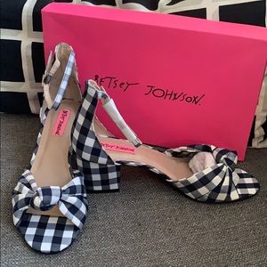 NBW Betsey Johnson Blue Ivee Ankle Sandals